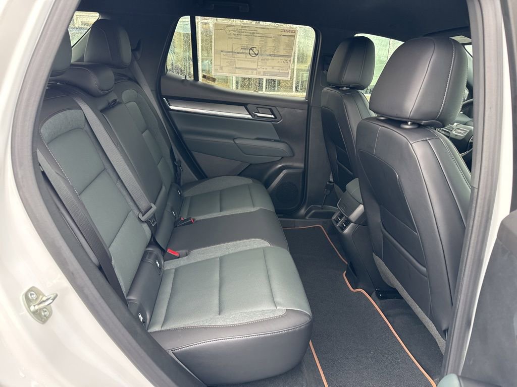New 2026 GMC Terrain AT4 AWD/4WD image 25