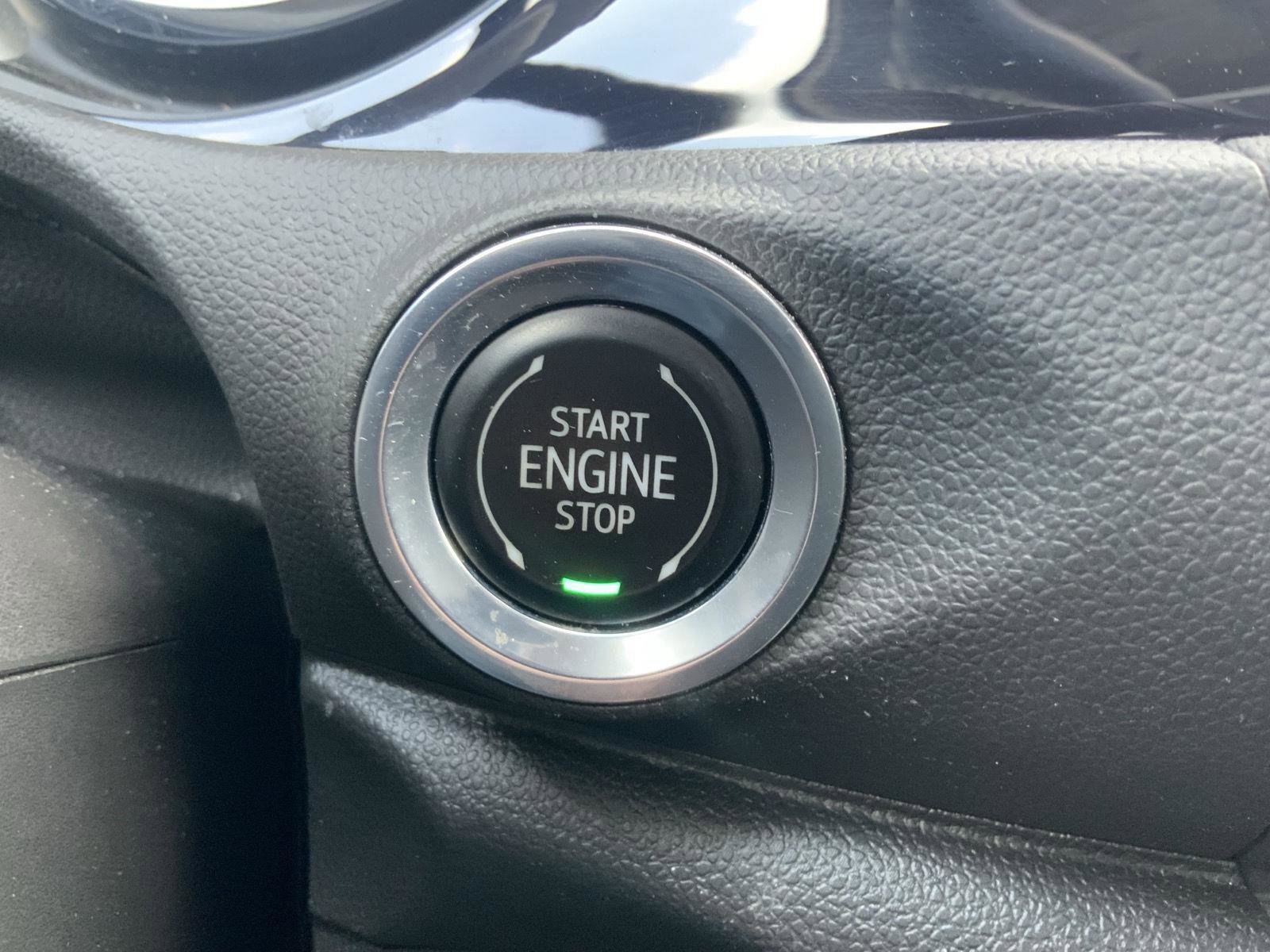 Used 2022 Buick Encore GX Select w/ Sport Touring Package AWD/4WD image 33