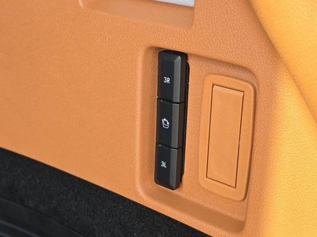 Used 2023 Lincoln Aviator Black Label w/ Dynamic Handling Package image 12