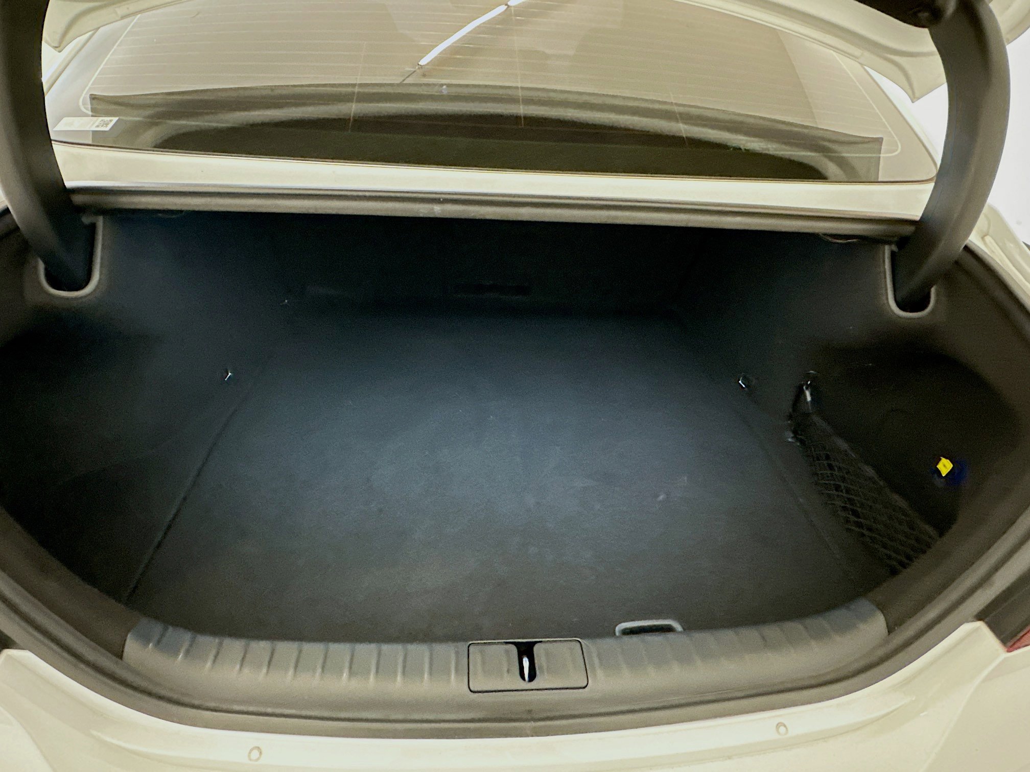 Used 2023 Genesis G70 2.0T w/ Sport Prestige Package image 31