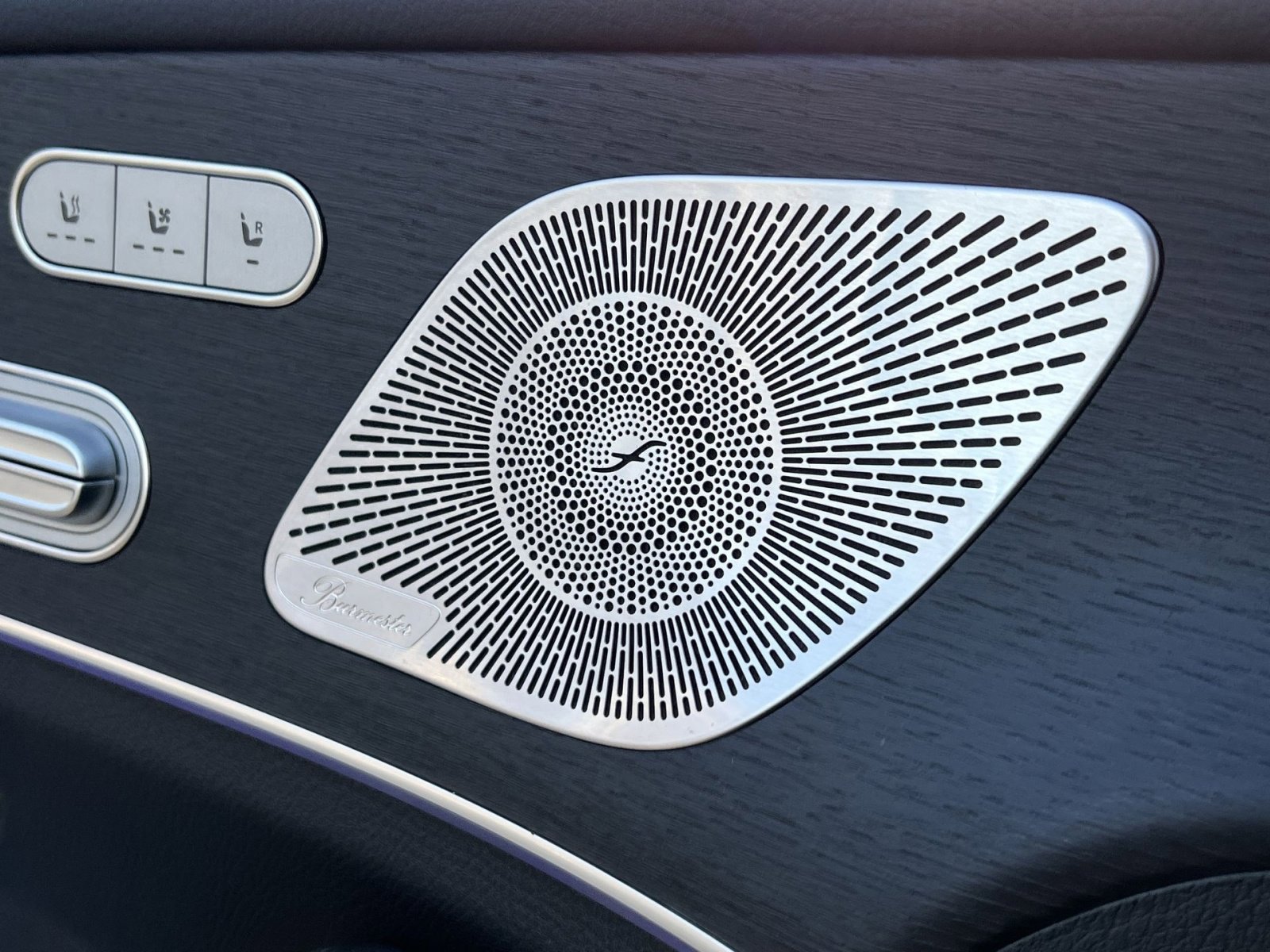 New 2026 Mercedes-Benz GLS 450 4MATIC image 37