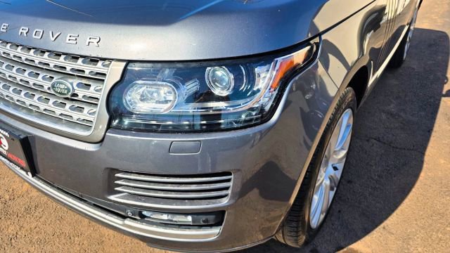 Used 2015 Land Rover Range Rover Supercharged AWD/4WD image 53