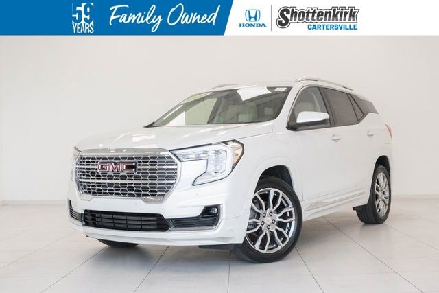 Used 2023 GMC Terrain Denali image 1