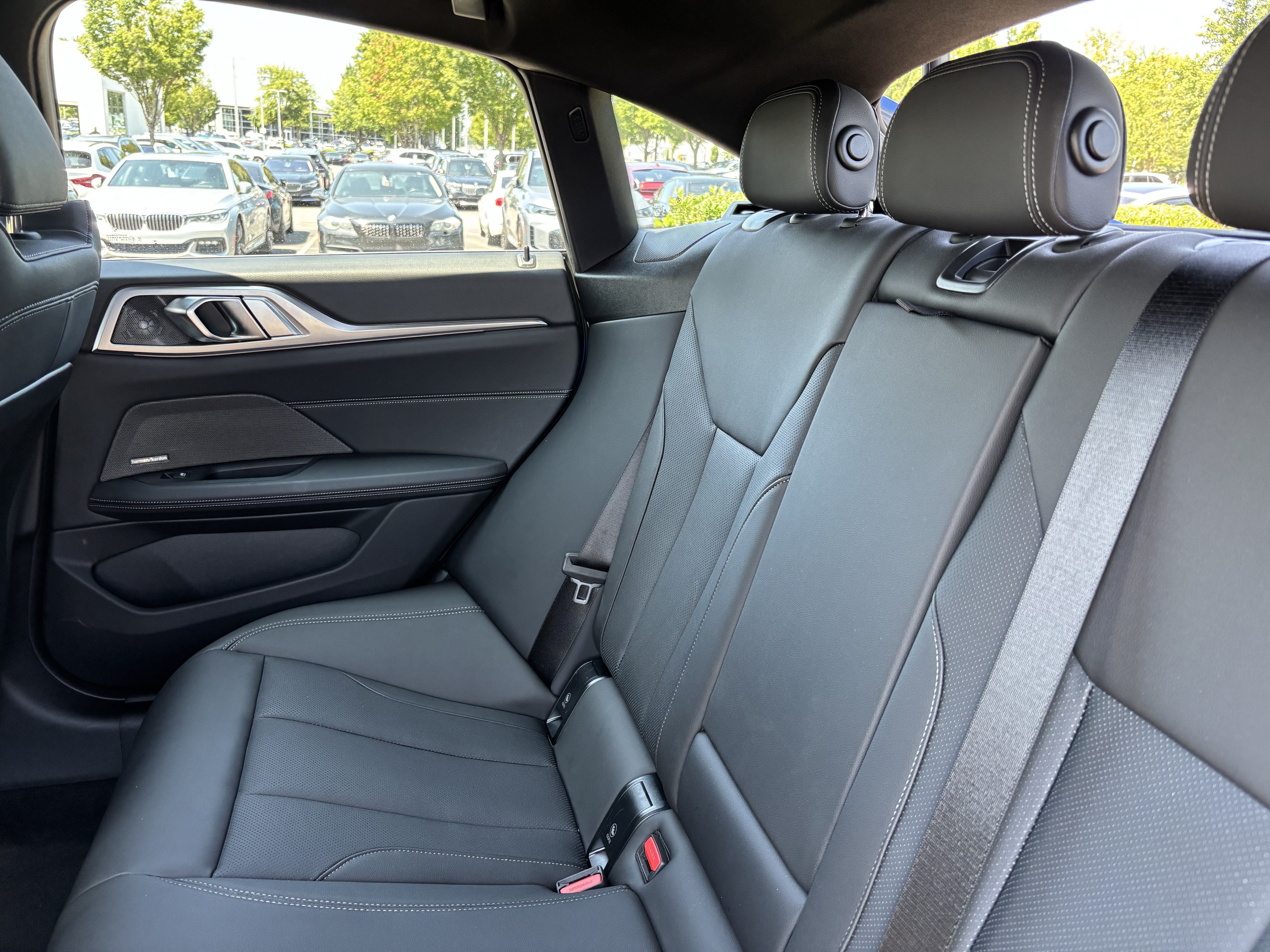 Certified 2025 BMW M440i RWD image 32