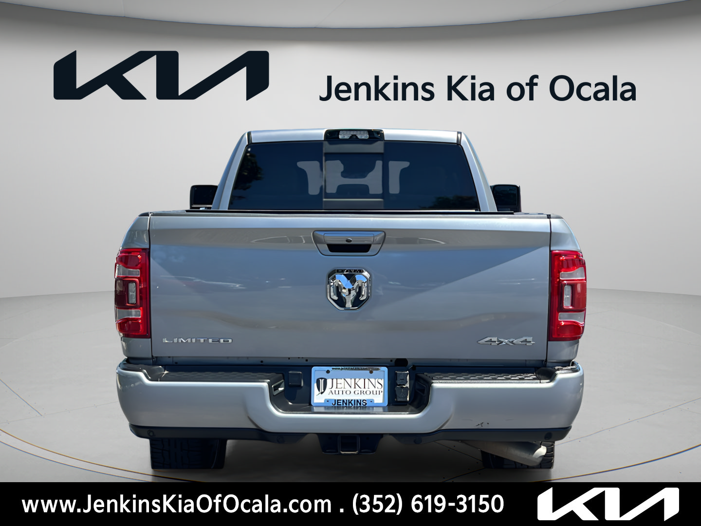 Used 2023 RAM 2500 Limited AWD/4WD image 4