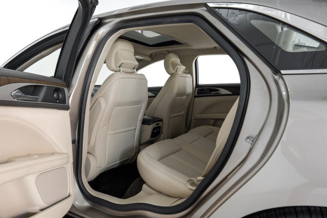 Used 2019 Lincoln MKZ Reserve FWD image 45