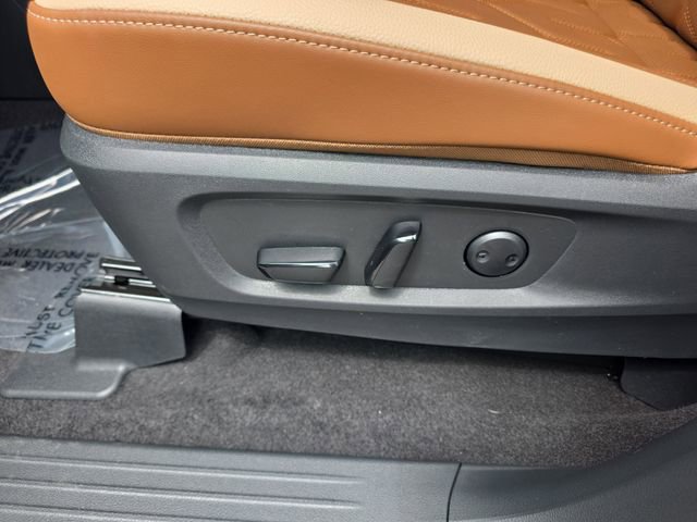 New 2026 Nissan Pathfinder Platinum AWD/4WD image 12