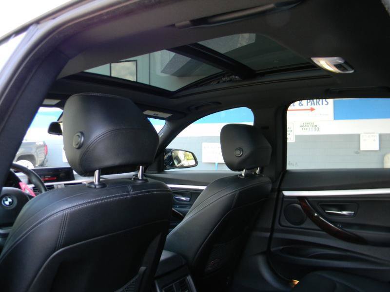 Used 2018 BMW 330i Gran Turismo xDrive AWD/4WD image 20
