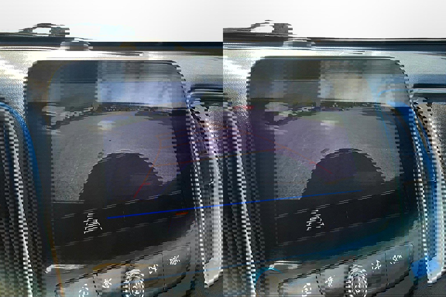 Used 2020 Chevrolet Malibu LS image 29