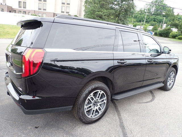 New 2026 Ford Expedition Max Active AWD/4WD image 6