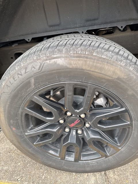 Used 2024 GMC Sierra 1500 Elevation w/ LPO, Elevation Black Package AWD/4WD image 24