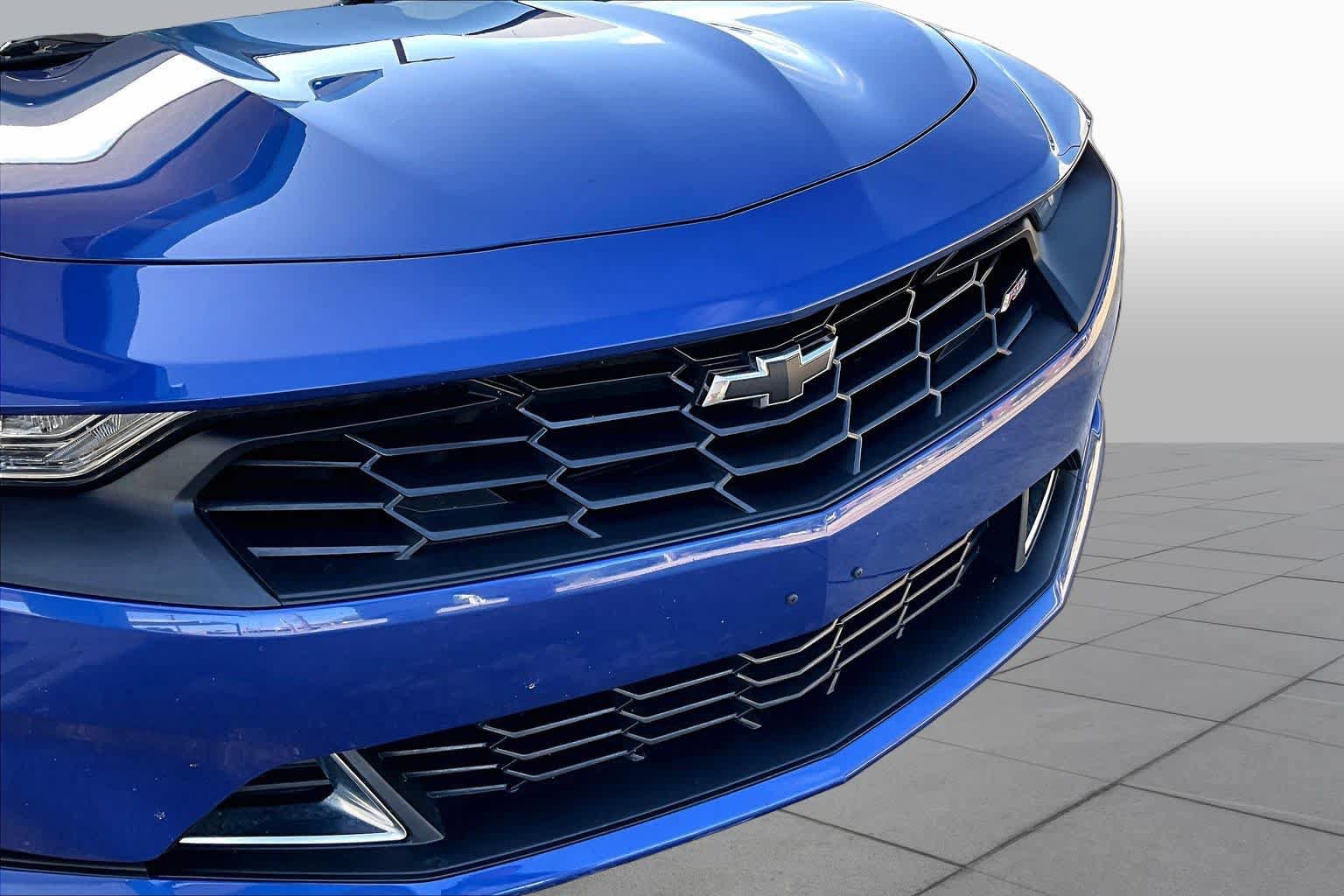 Used 2019 Chevrolet Camaro LT w/ RS Package RWD image 30