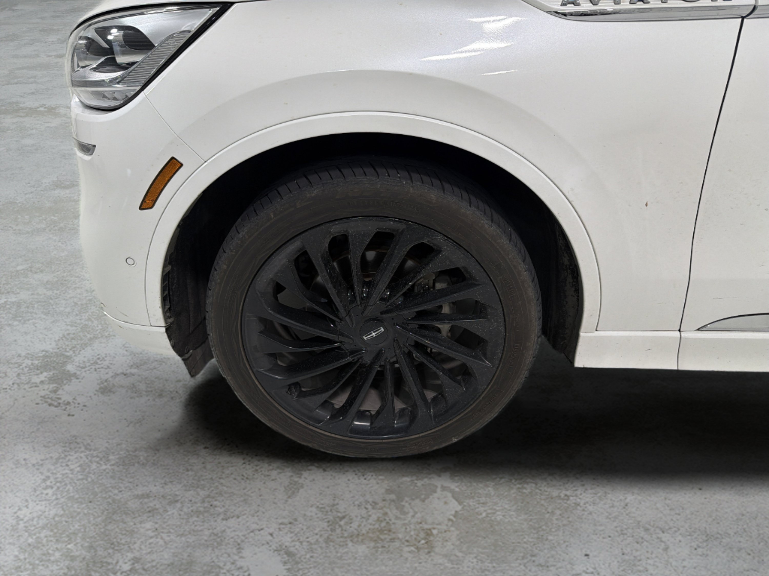 Used 2021 Lincoln Aviator Reserve w/ Equipment Group 210A AWD/4WD image 20