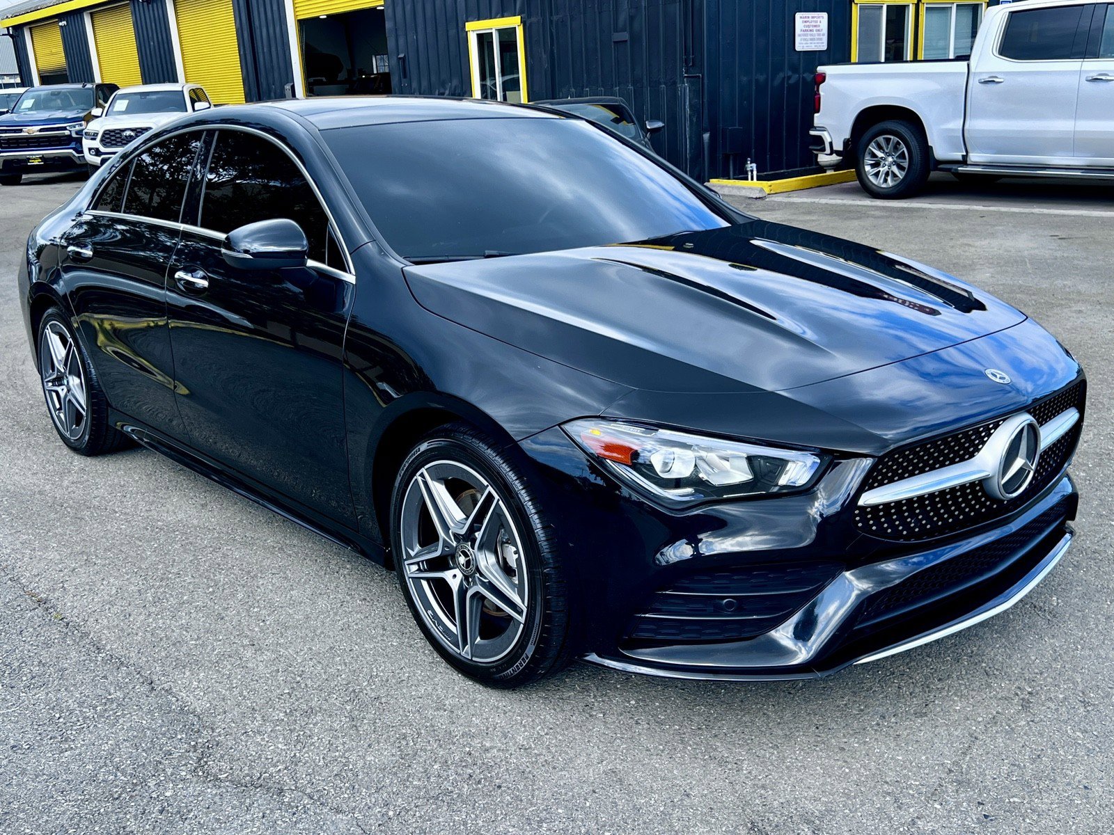 Used 2023 Mercedes-Benz CLA 250 image 4