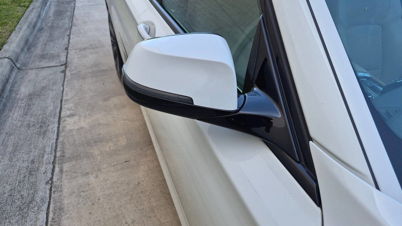 Used 2013 BMW 740Li xDrive AWD/4WD image 28