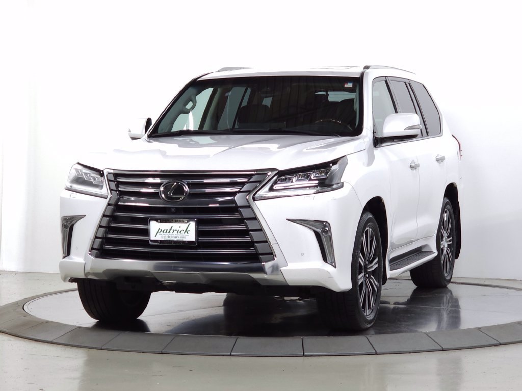Used 2020 Lexus LX 570 4WD w/ Luxury Package image 3