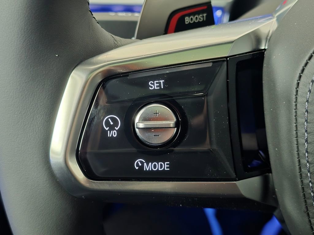 New 2026 BMW 740i xDrive w/ Premium Package image 29