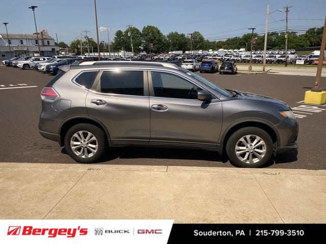 Used 2016 Nissan Rogue SV AWD/4WD image 5