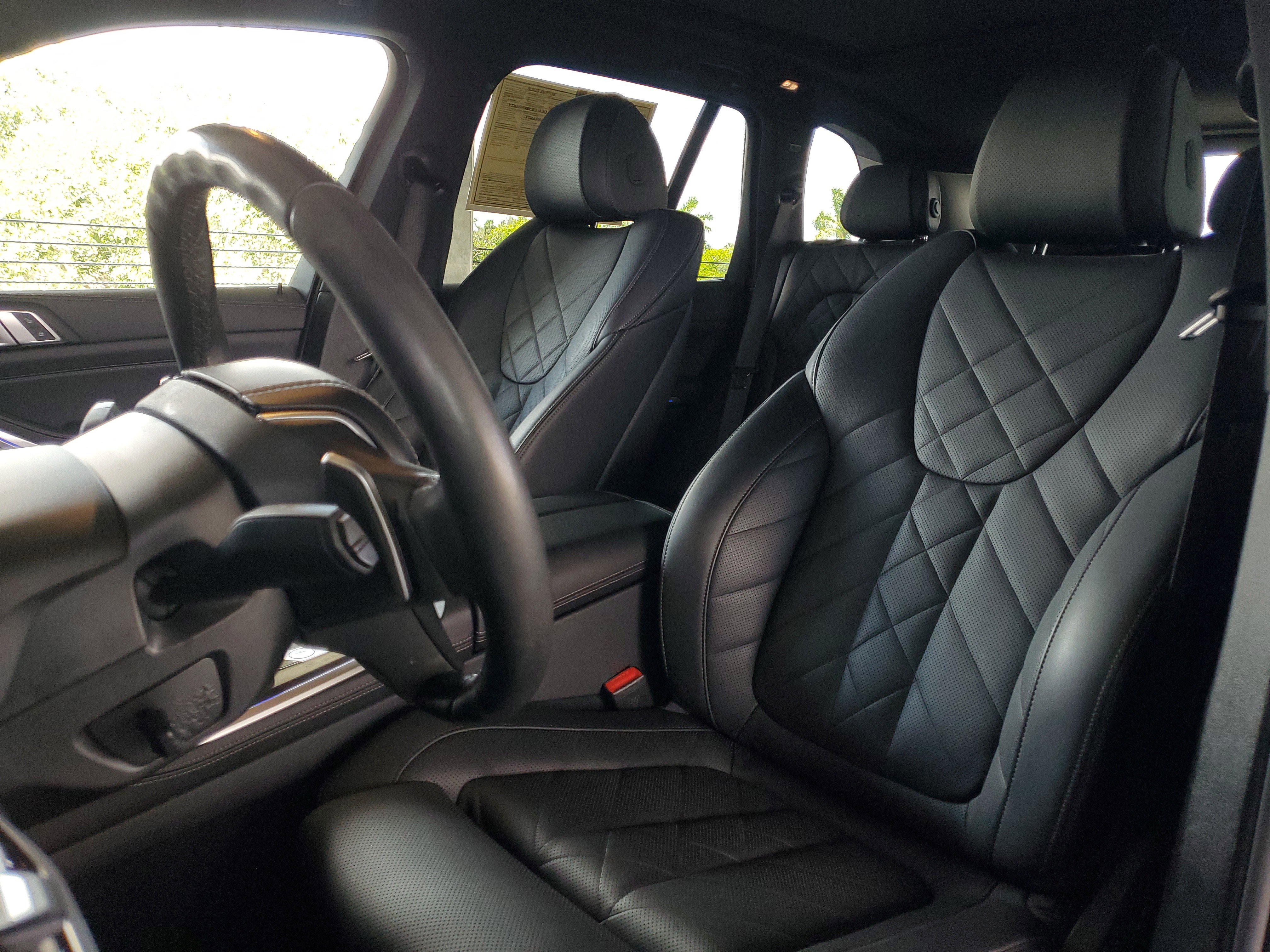 Used 2023 BMW X5 xDrive40i w/ Premium Package AWD/4WD image 19