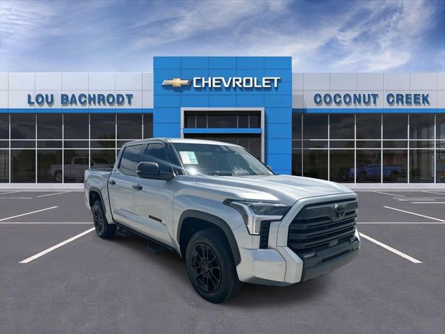 Used 2022 Toyota Tundra SR5 w/ SR5 Convenience Package