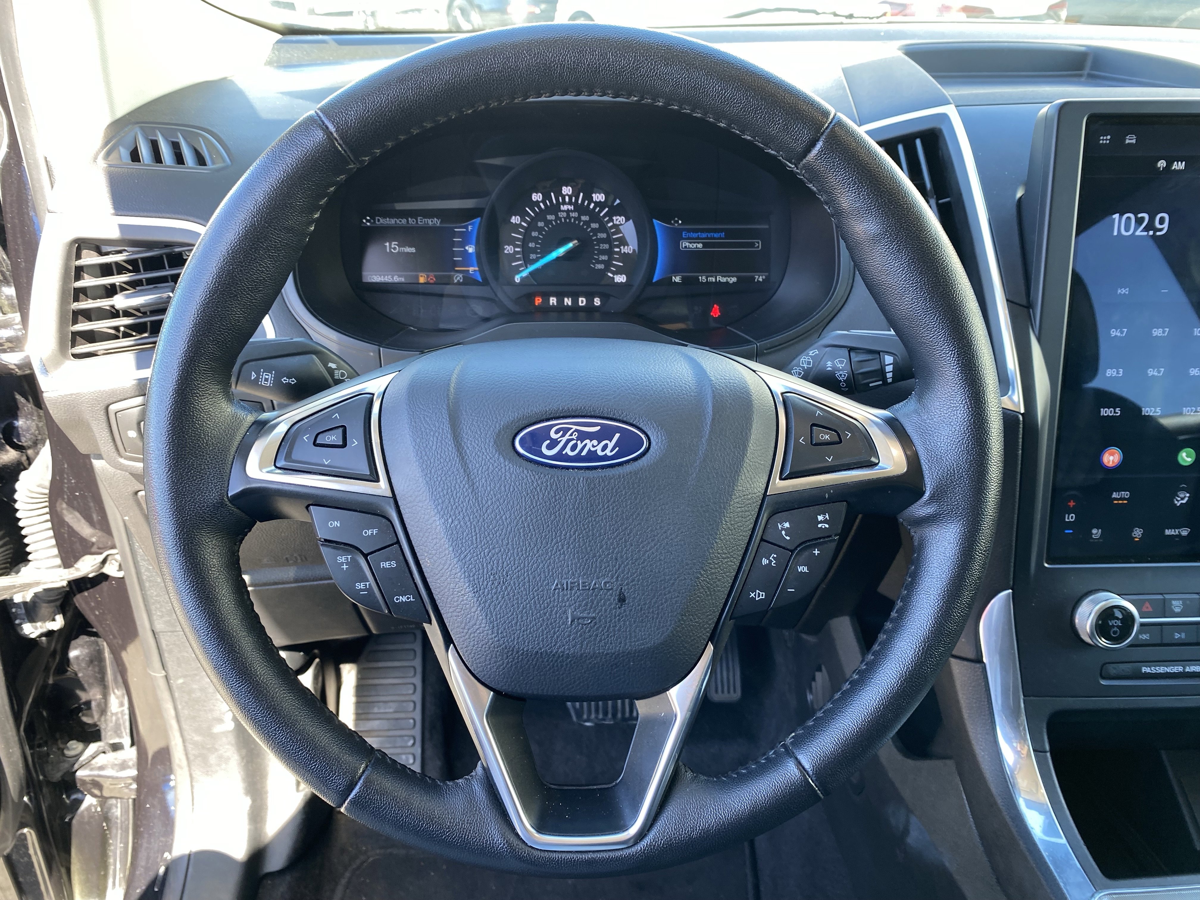 Used 2024 Ford Edge Titanium image 25
