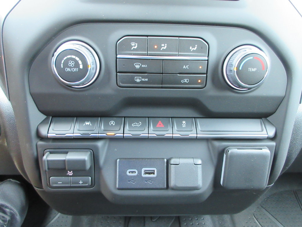 New 2026 Chevrolet Silverado 1500 Custom w/ Turbomax Blackout Package AWD/4WD image 27