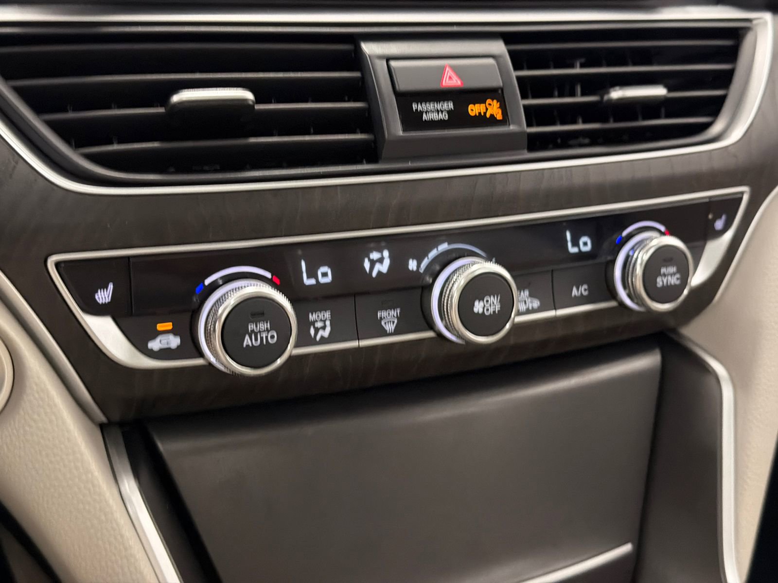 Used 2022 Honda Accord EX-L image 26