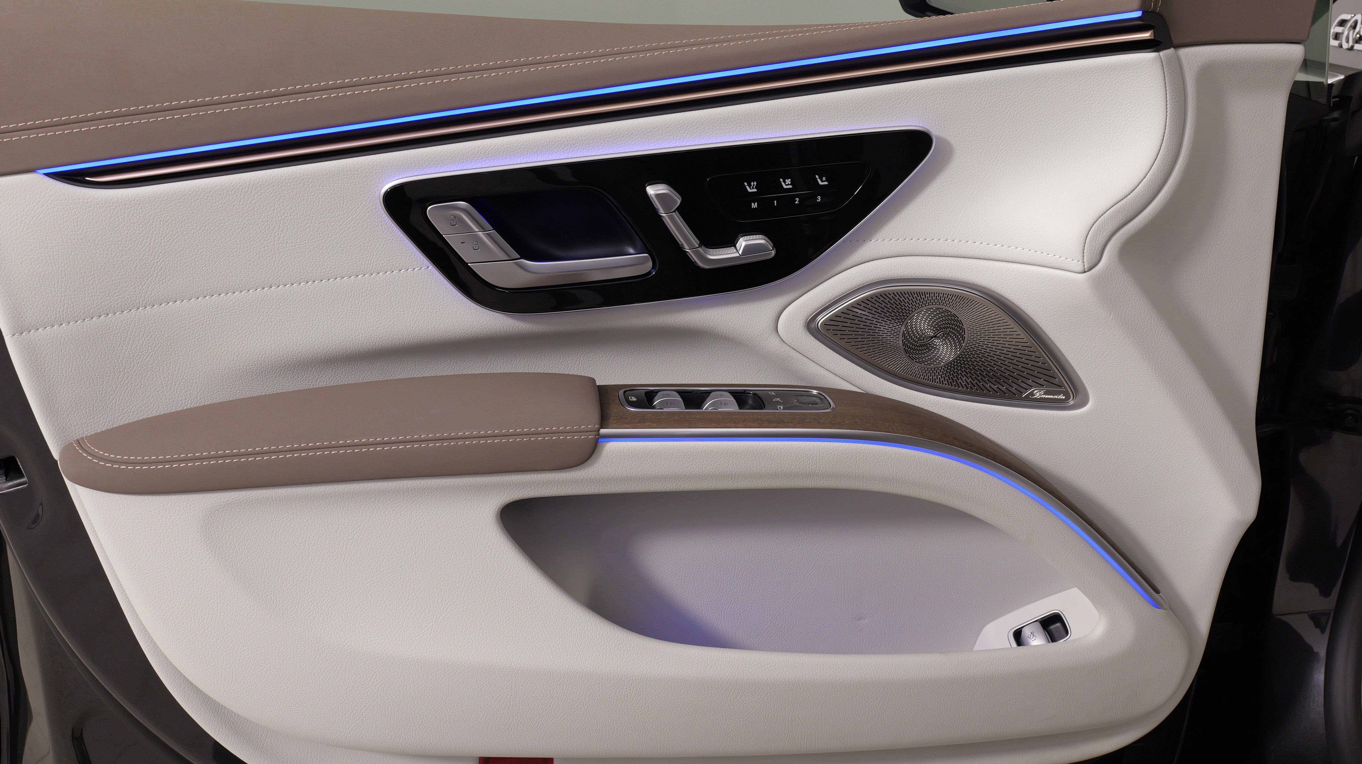 Used 2023 Mercedes-Benz EQS 580 4MATIC Sedan image 26