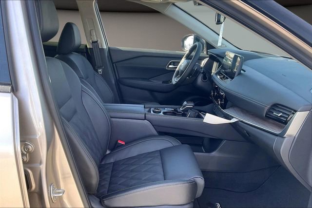 New 2026 Nissan Rogue Platinum w/ Platinum Premium Package image 11
