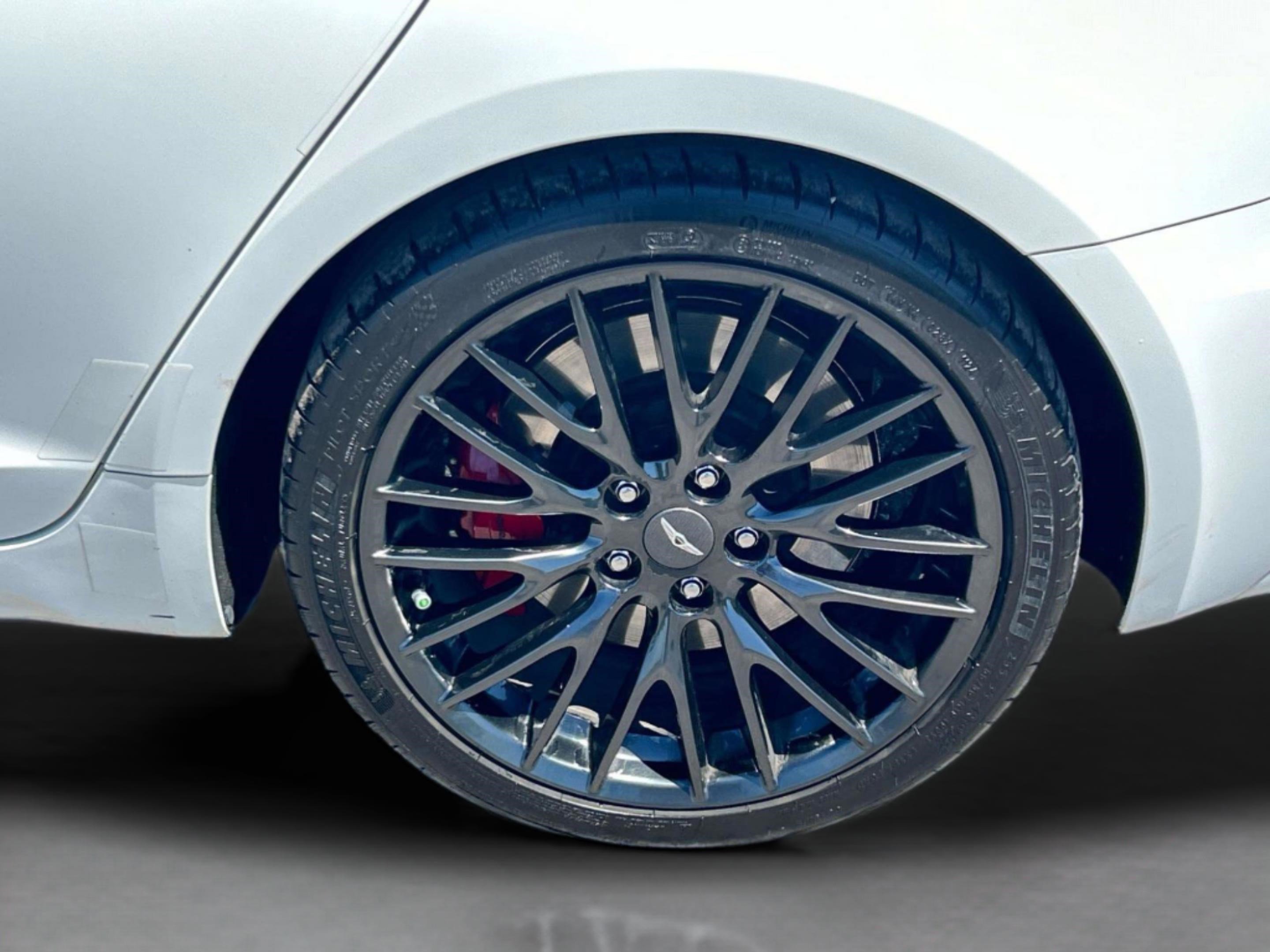Used 2022 Genesis G70 3.3T Launch Edition RWD image 41
