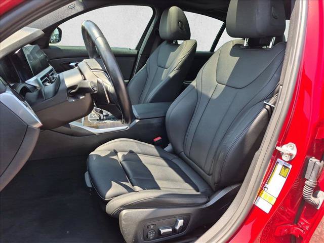 Used 2021 BMW 330i Sedan w/ Premium Package RWD image 17