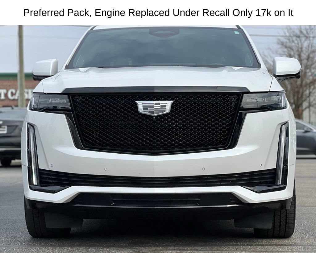 Used 2022 Cadillac Escalade ESV Sport Platinum w/ LPO, ONYX Package AWD/4WD image 12
