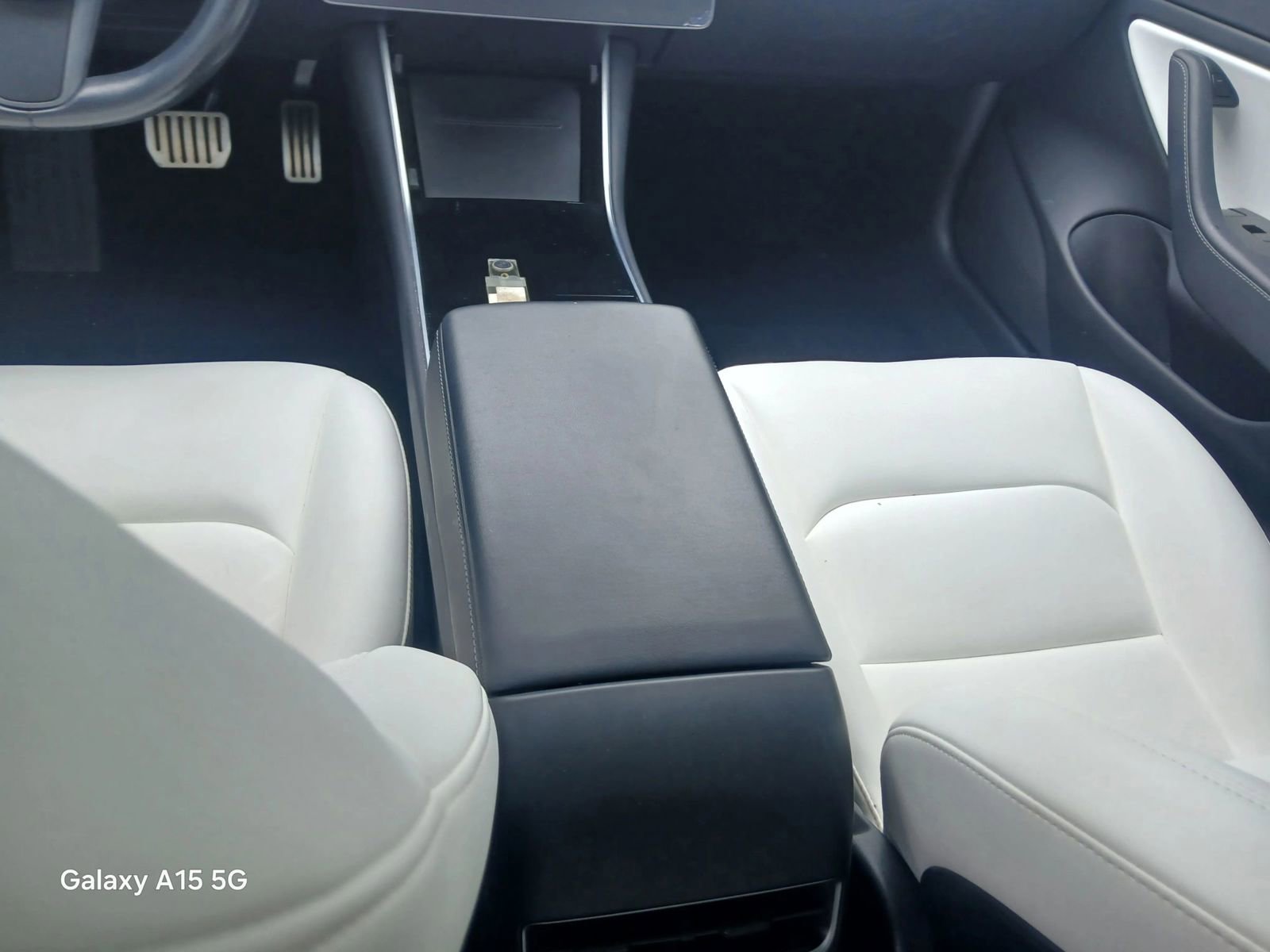 Used 2018 Tesla Model 3 Long Range AWD/4WD image 25