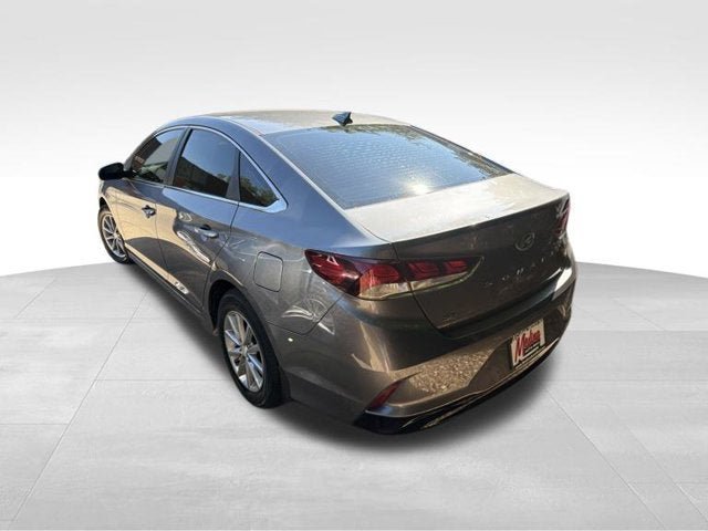 Used 2018 Hyundai Sonata SE FWD image 7