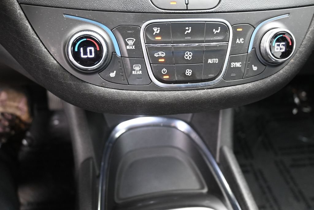 Used 2024 Chevrolet Malibu LT FWD image 31