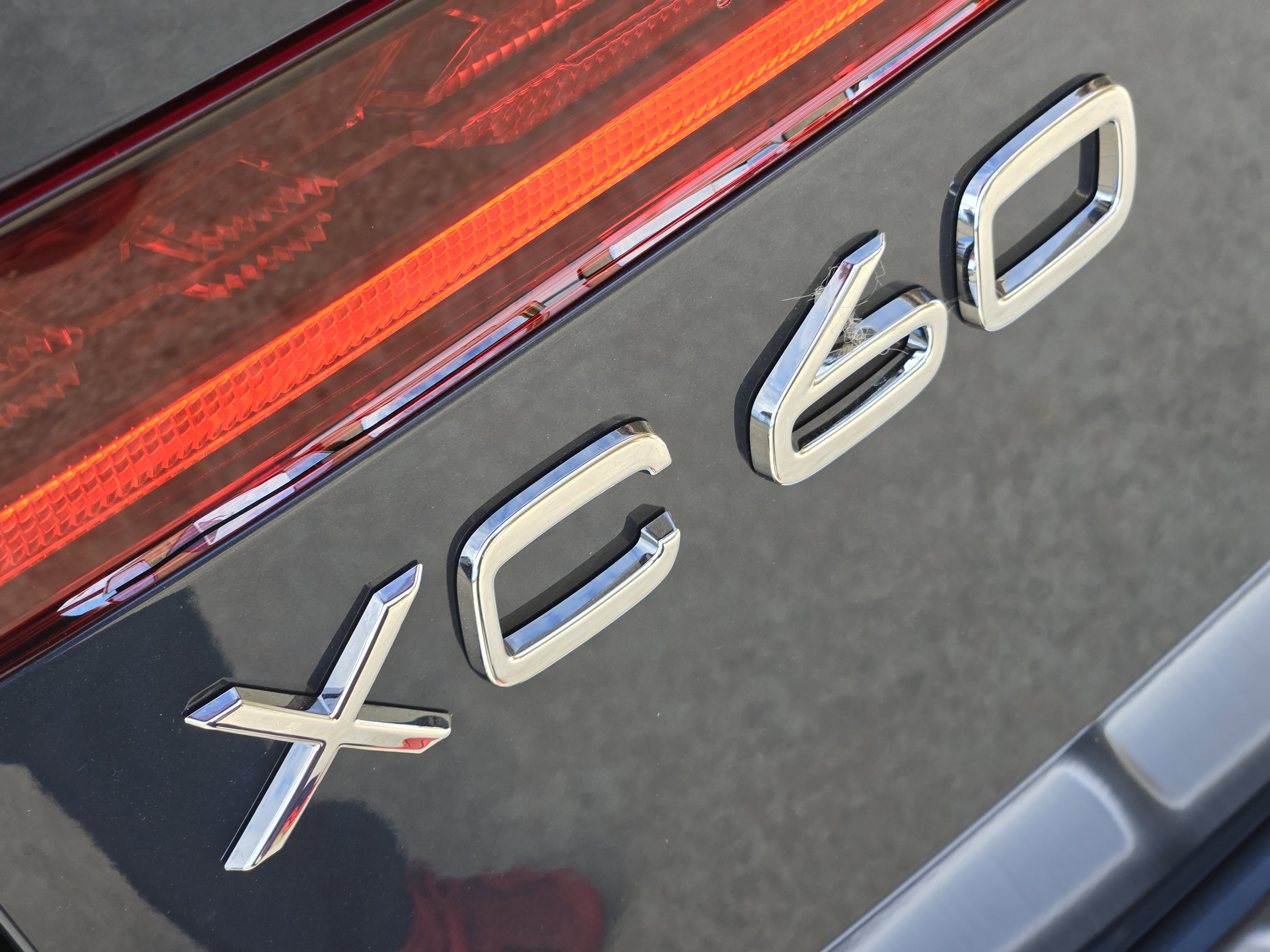 New 2026 Volvo XC60 T8 Plus w/ Protection Package Premier image 14