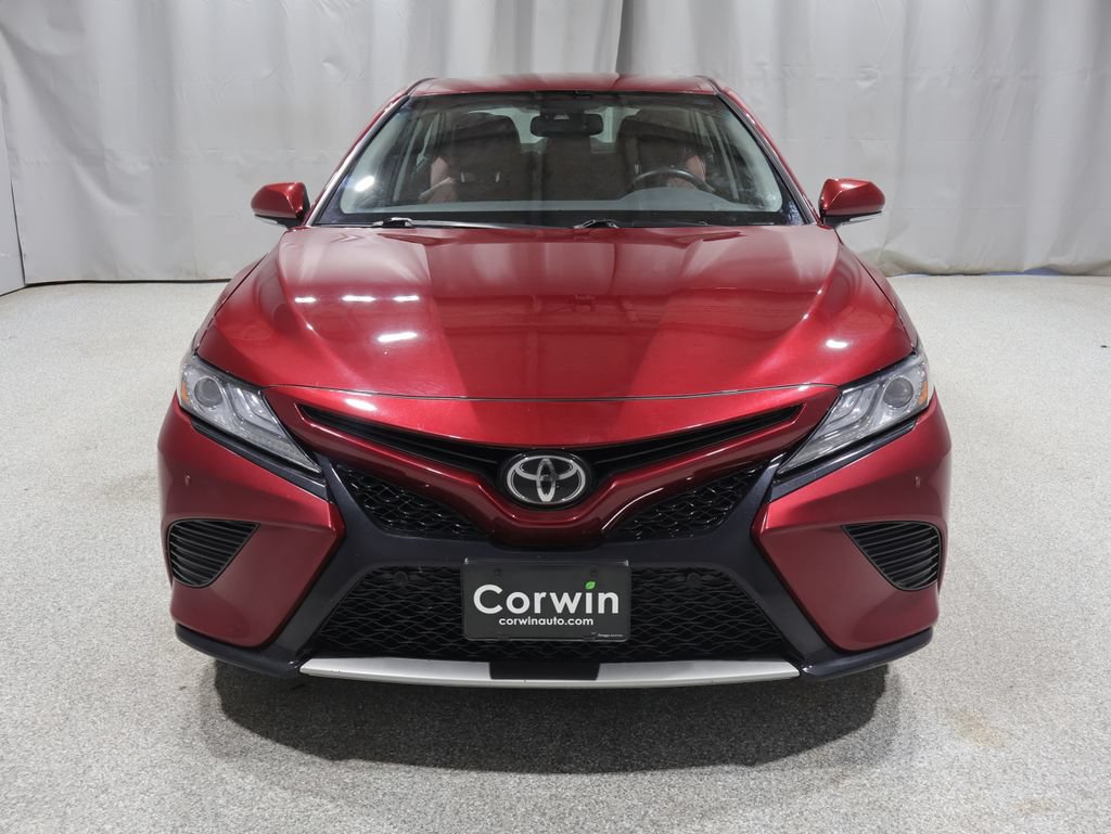 Used 2018 Toyota Camry XSE FWD image 7