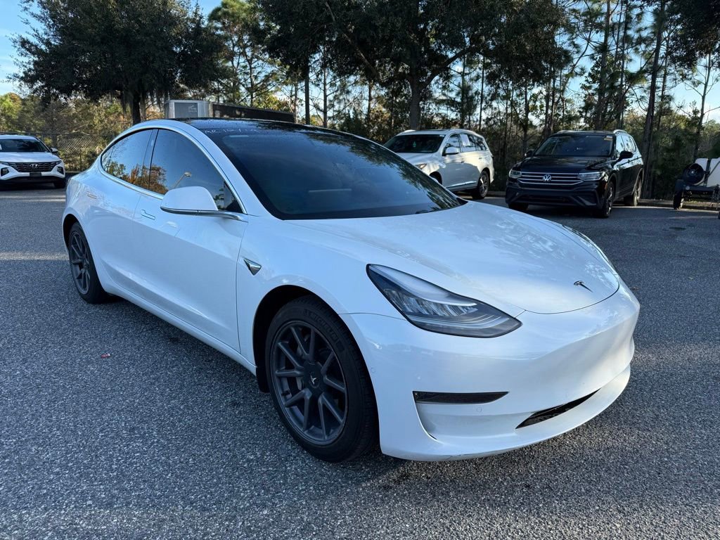 Used 2020 Tesla Model 3 image 3