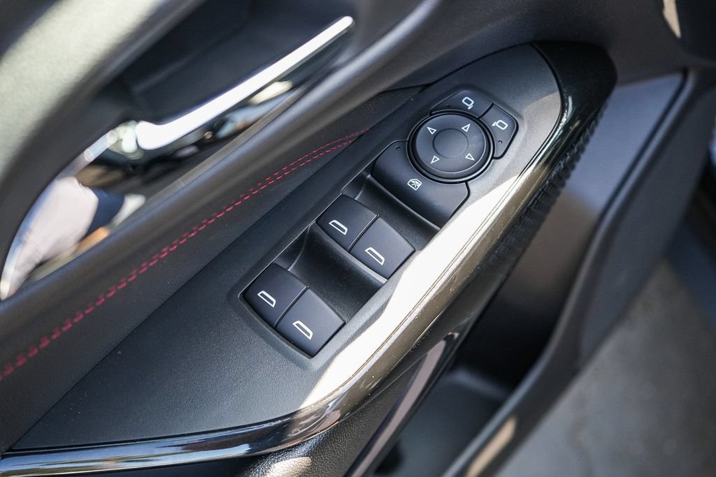 New 2026 Chevrolet Trax RS w/ Driver Confidence Package FWD image 19
