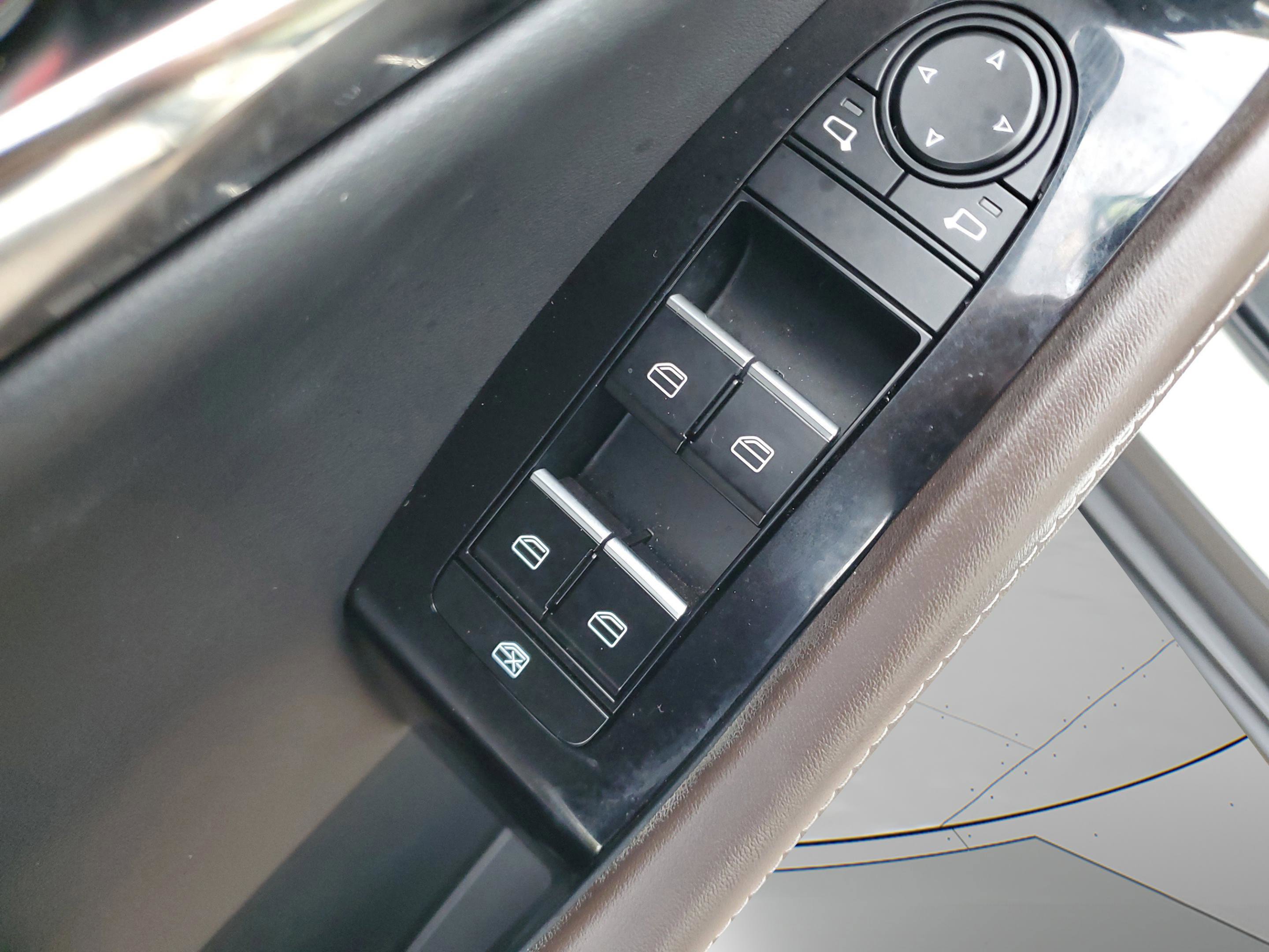 Used 2023 MAZDA CX-30 2.5 Turbo w/ Premium Plus Pkg image 32