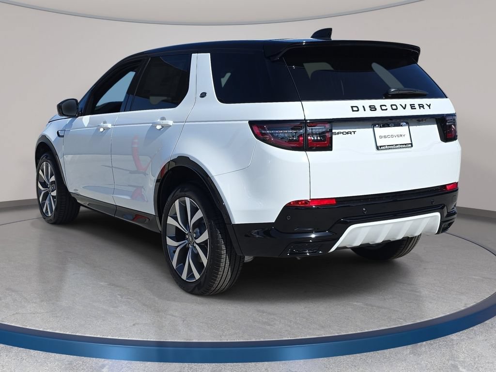 New 2026 Land Rover Discovery Sport Landmark AWD/4WD image 7