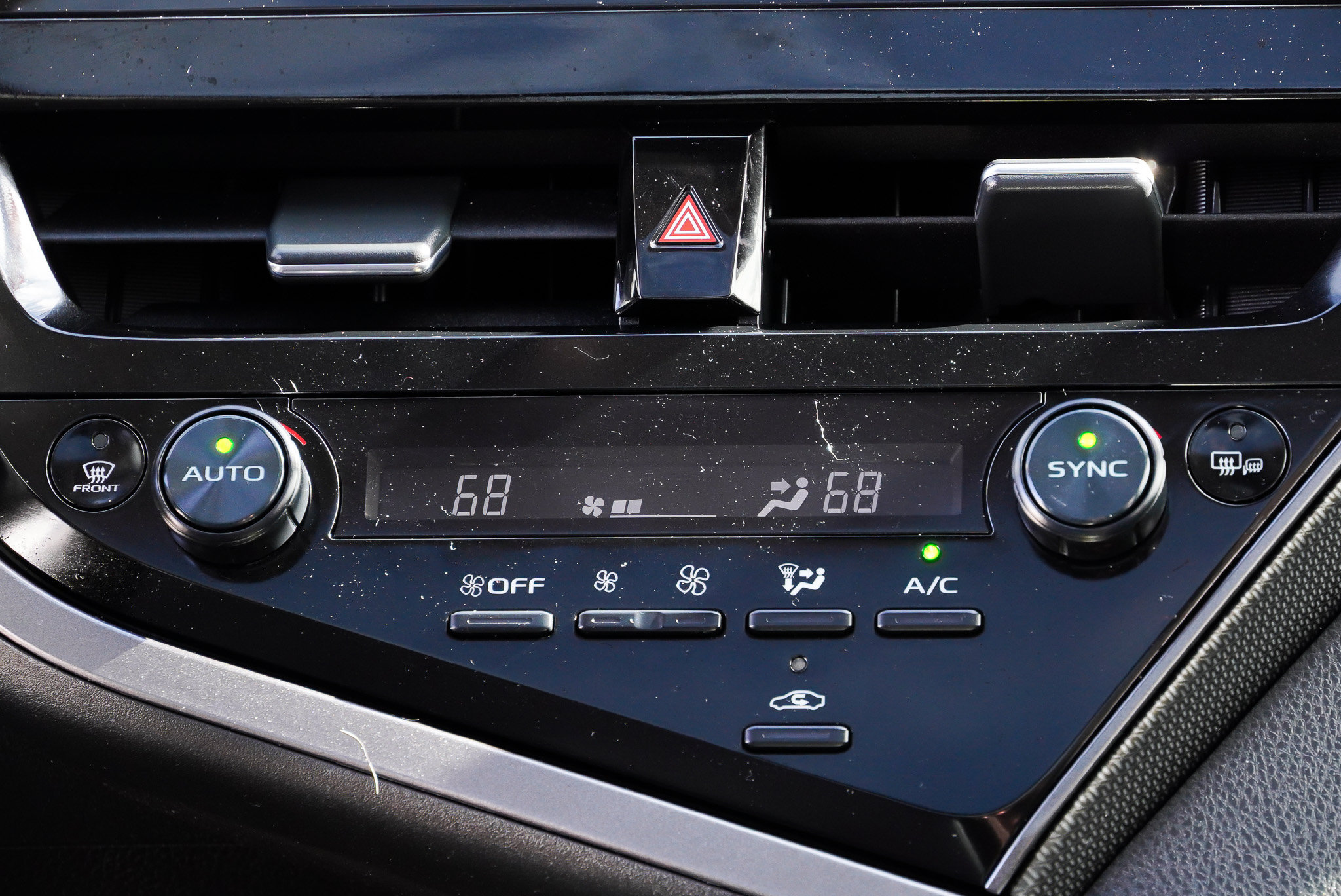 Used 2021 Toyota Camry XSE w/ Navigation Package FWD image 36