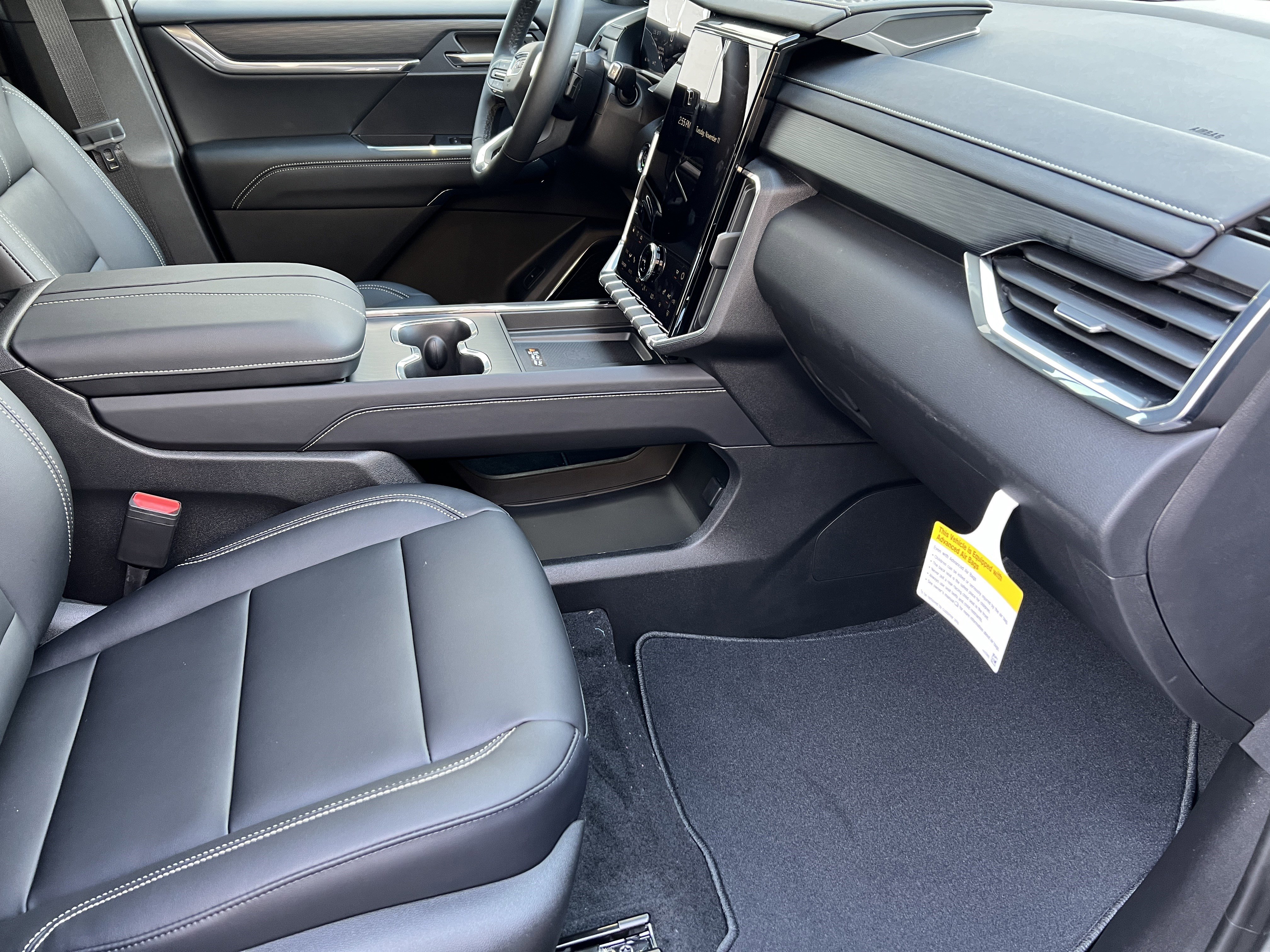 New 2026 GMC Acadia Elevation image 27