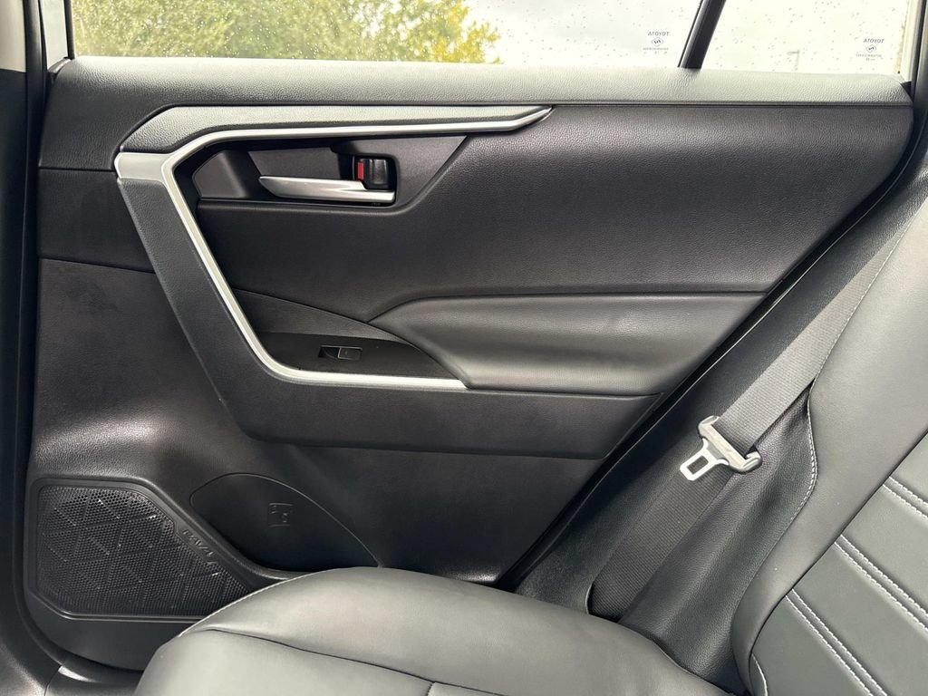 Used 2025 Toyota RAV4 XLE Premium FWD image 17