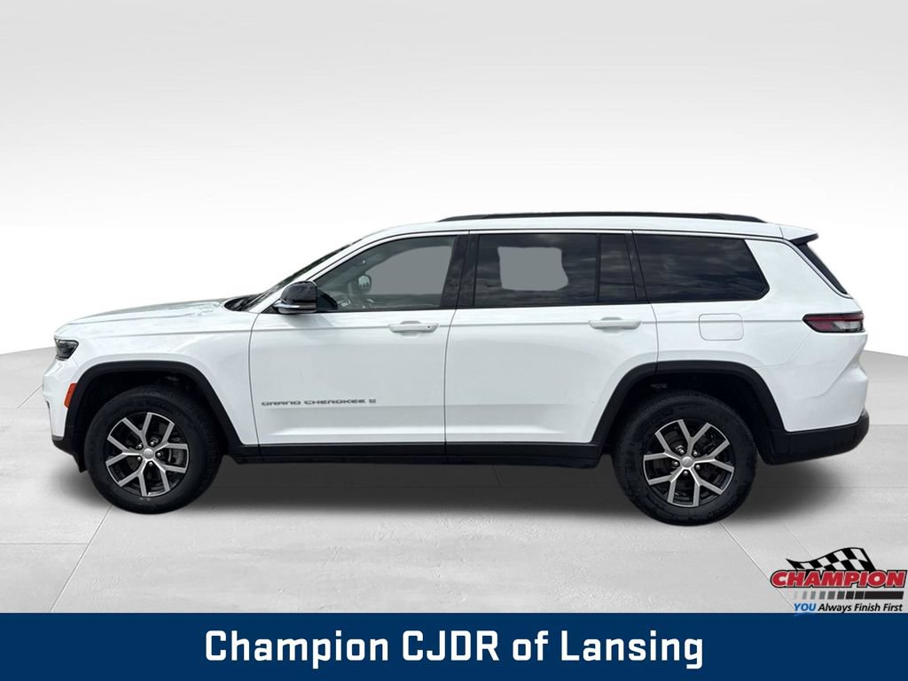 Used 2024 Jeep Grand Cherokee L Limited AWD/4WD image 4