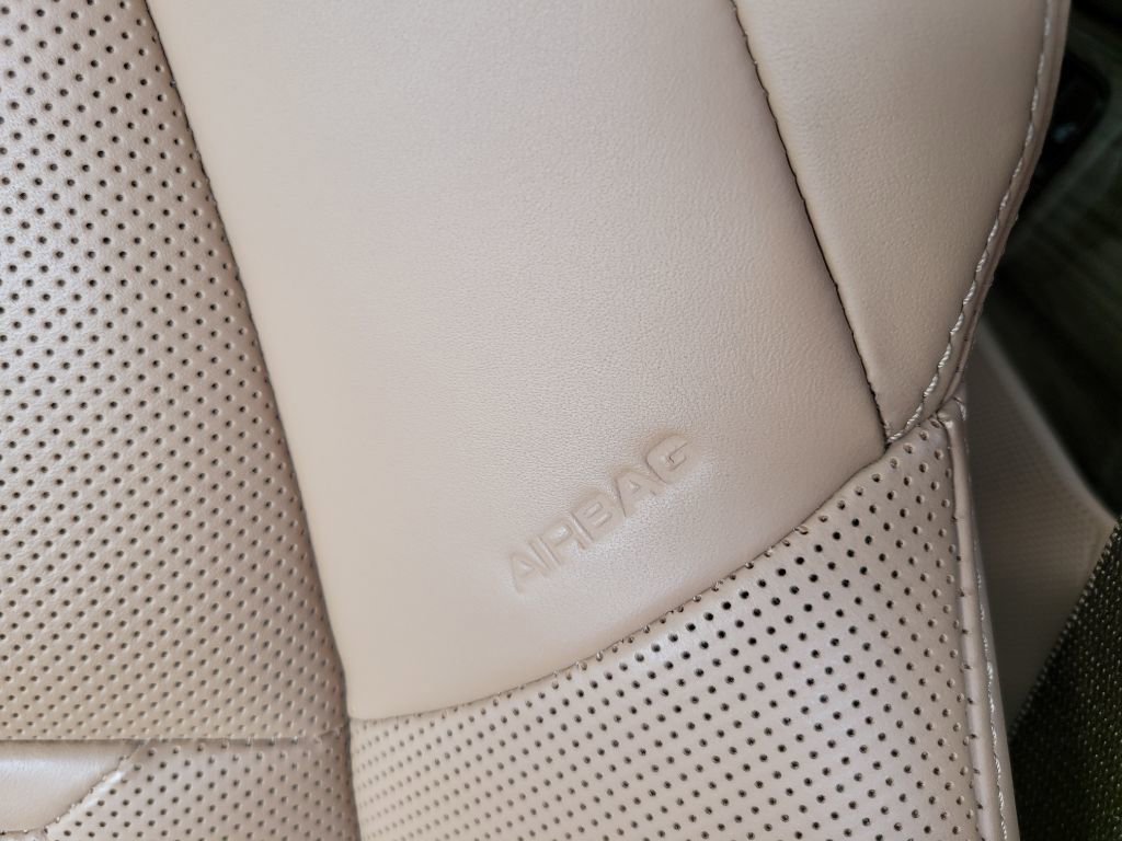 Used 2017 Porsche Panamera Turbo image 28