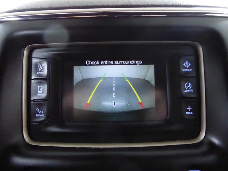 Used 2016 Jeep Grand Cherokee Laredo w/ Quick Order Package 23E AWD/4WD image 15