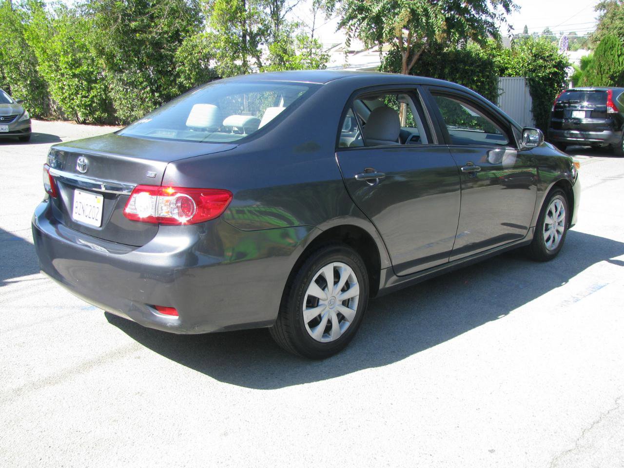 Used 2011 Toyota Corolla LE image 6