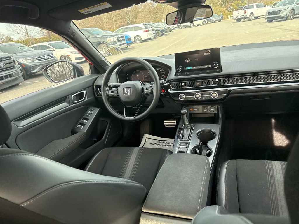 Used 2023 Honda Civic Sport image 13