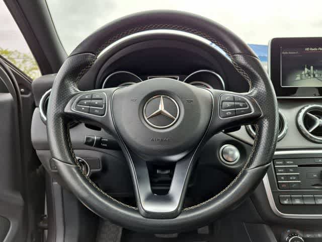 Used 2017 Mercedes-Benz GLA 250 4MATIC image 24